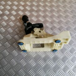 Ātrumu pārslēgšanas slēdzis priekš HYUNDAI I30 2012