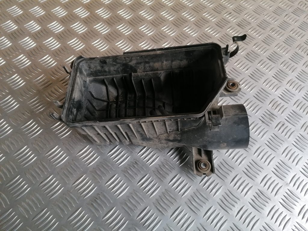 Gaisa filtra korpuss priekš HYUNDAI I30 2012 1 Gaisa filtra korpuss priekš HYUNDAI I30 2012