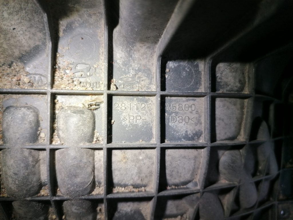 Gaisa filtra korpuss priekš HYUNDAI I30 2012 2 Gaisa filtra korpuss priekš HYUNDAI I30 2012