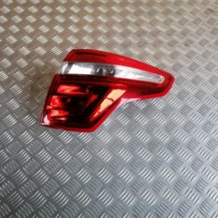 Aizmugurējais labais lukturis priekš CITROEN PICASSO 2007