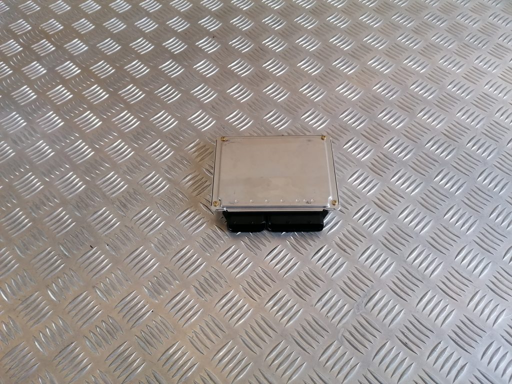 Gaisa piekares vadības bloks priekš VW PHAETON 2005 2 Gaisa piekares vadības bloks priekš VW PHAETON 2005