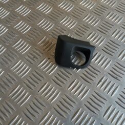 Stūres statnes putekļu aizsargs (salonā) priekš VW PHAETON 2005