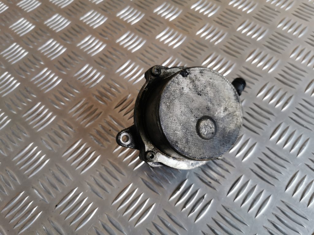 Vakuuma sūknis priekš VW PHAETON 2005 3 Vakuuma sūknis priekš VW PHAETON 2005