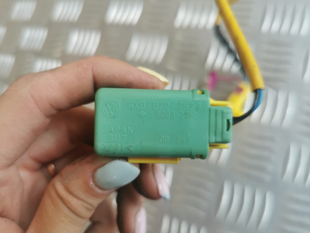 Drošības spilvena vads priekš VW PHAETON 2005 3 Drošības spilvena vads priekš VW PHAETON 2005