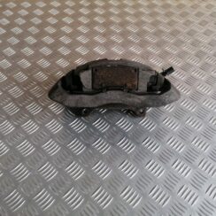 Priekšējais kreisais suports priekš VW PHAETON 2005