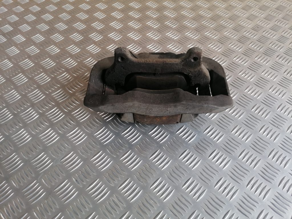 Priekšējais kreisais suports priekš VW PHAETON 2005 4 Priekšējais kreisais suports priekš VW PHAETON 2005