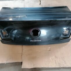 Bagāžnieka vāks priekš VW PHAETON 2005