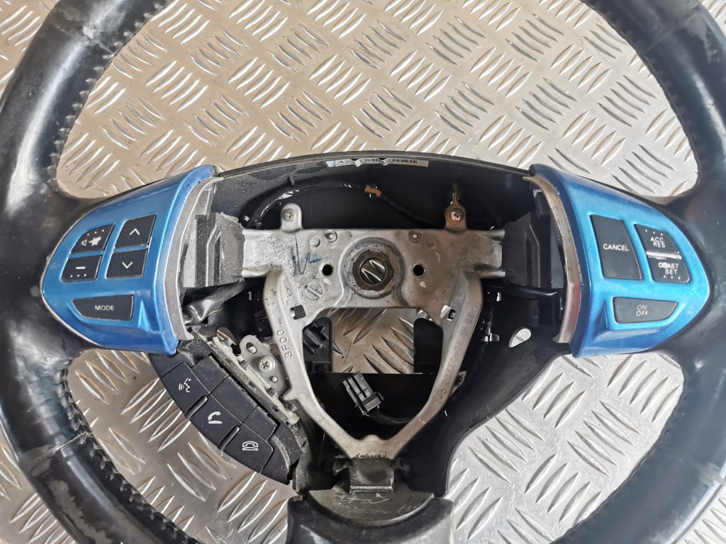 Stūre priekš MITSUBISHI LANCER 2009 2 Stūre priekš MITSUBISHI LANCER 2009