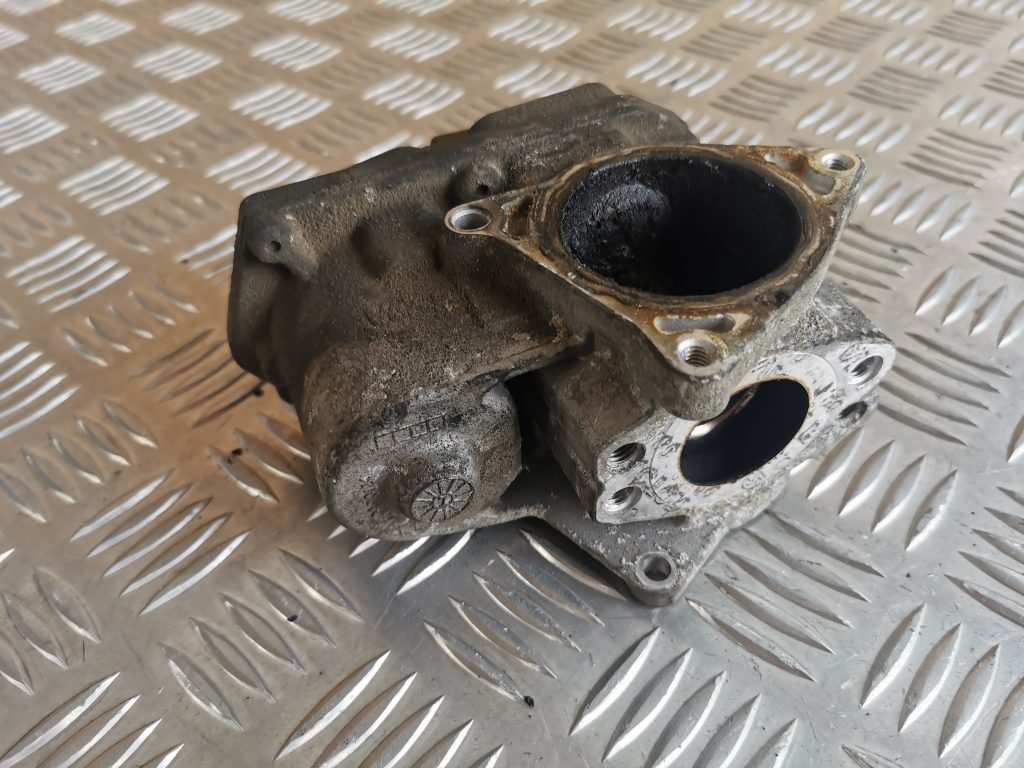 Droseļvārsts priekš MITSUBISHI LANCER 2009 4 Droseļvārsts priekš MITSUBISHI LANCER 2009