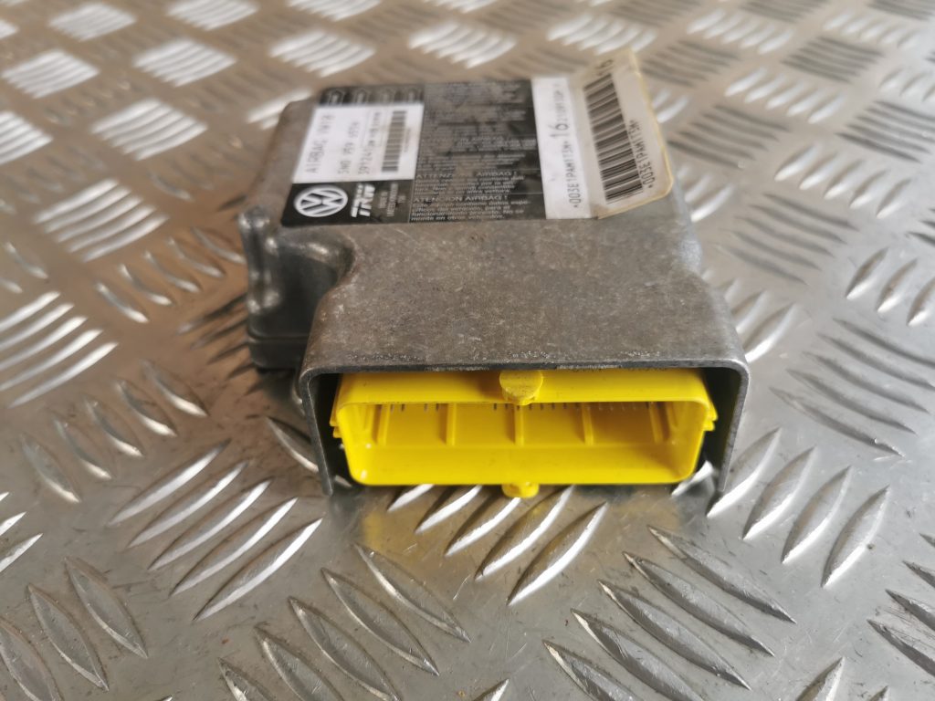 Drošības spilvena vadības bloks priekš VW PASSAT CC 2009 2 Drošības spilvena vadības bloks priekš VW PASSAT CC 2009