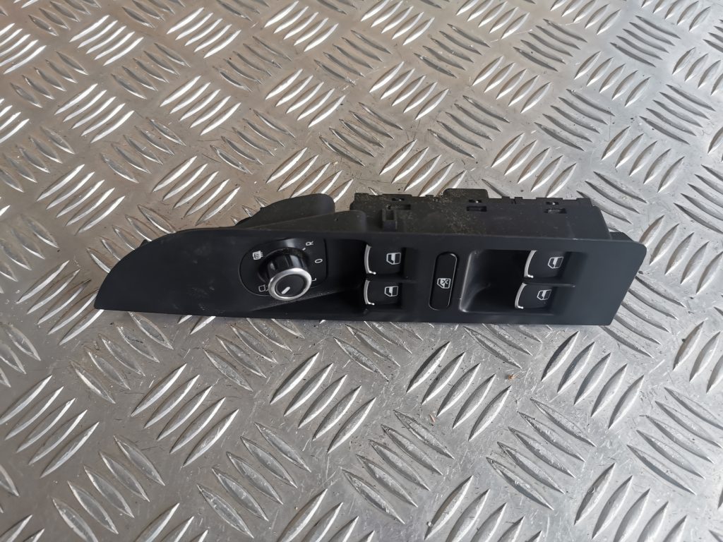 Šofera durvju slēdža pogas priekš VW PASSAT CC 2009