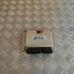 Dzinēja vadības bloks priekš AUDI A6 1998