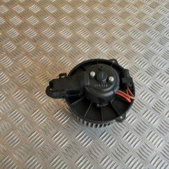 Salona ventilators priekš AUDI A6 1998