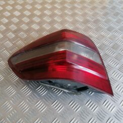 Aizmugurējais kreisais lukturis priekš MERCEDES BENZ ML320 2005 BLACK