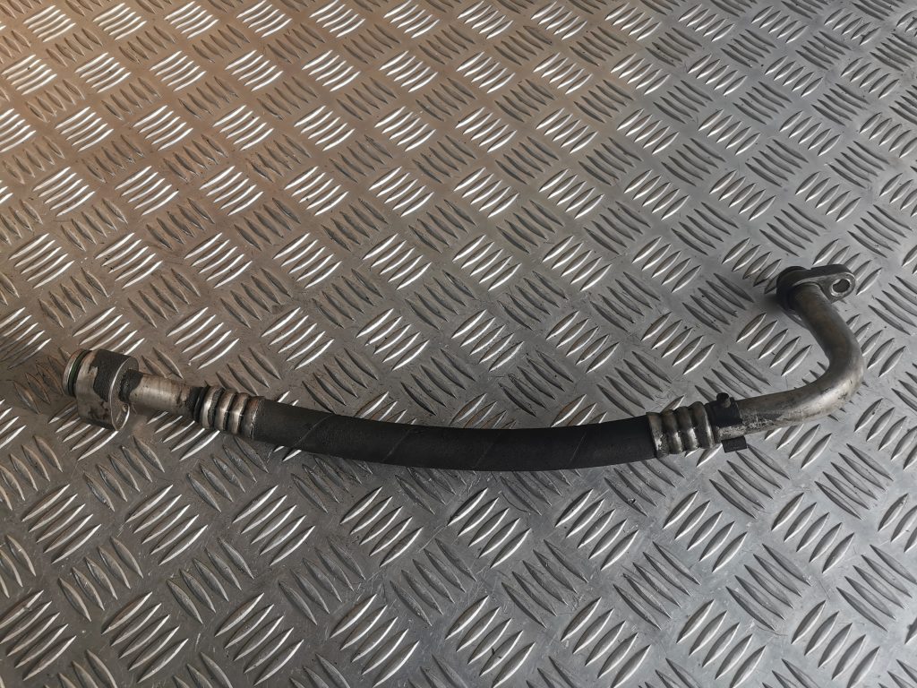 Gaisa kondicioniera caurule priekš MERCEDES BENZ ML320 2005 BLACK 1 Gaisa kondicioniera caurule priekš MERCEDES BENZ ML320 2005 BLACK