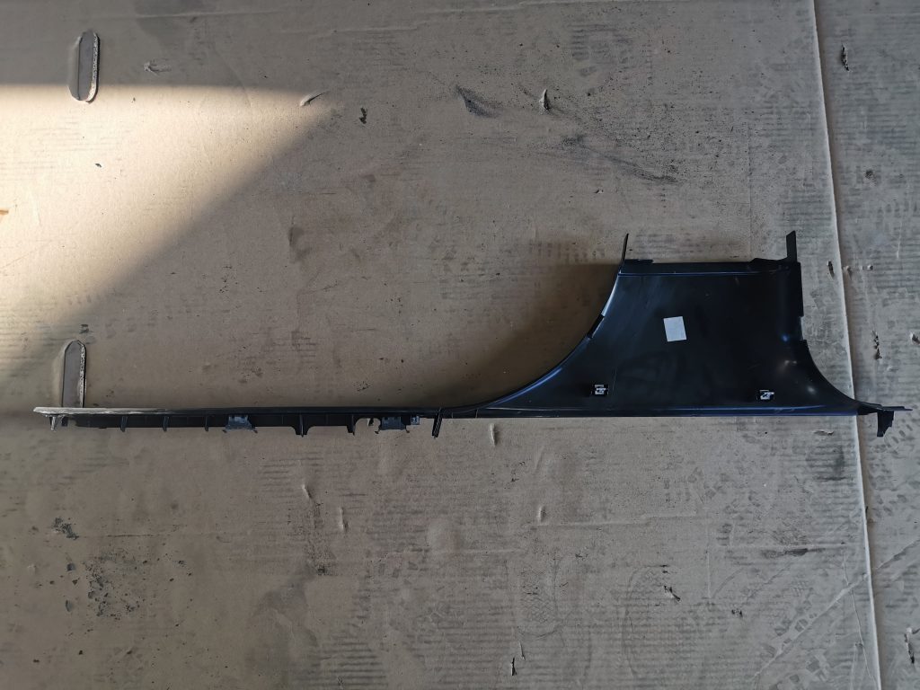 Sliekšņa priekšēja kreisa uzlika (salonā) priekš MERCEDES BENZ ML320 2005 BLACK