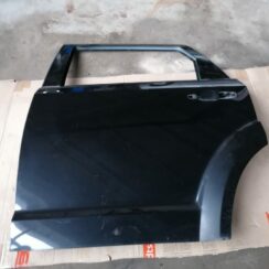 Aizmugurējās kreisās durvis priekš DODGE JOURNEY 2008
