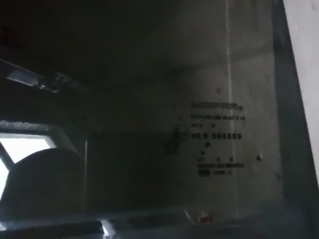 Aizmugurējo labo durvju stikls priekš DODGE JOURNEY 2008 2 Aizmugurējo labo durvju stikls priekš DODGE JOURNEY 2008