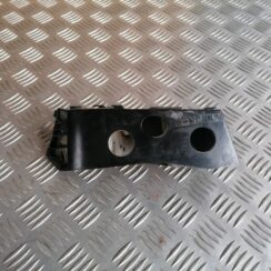 Aizmugurējā spārna un bufera stiprinājums priekš SUBARU LEGACY 2011