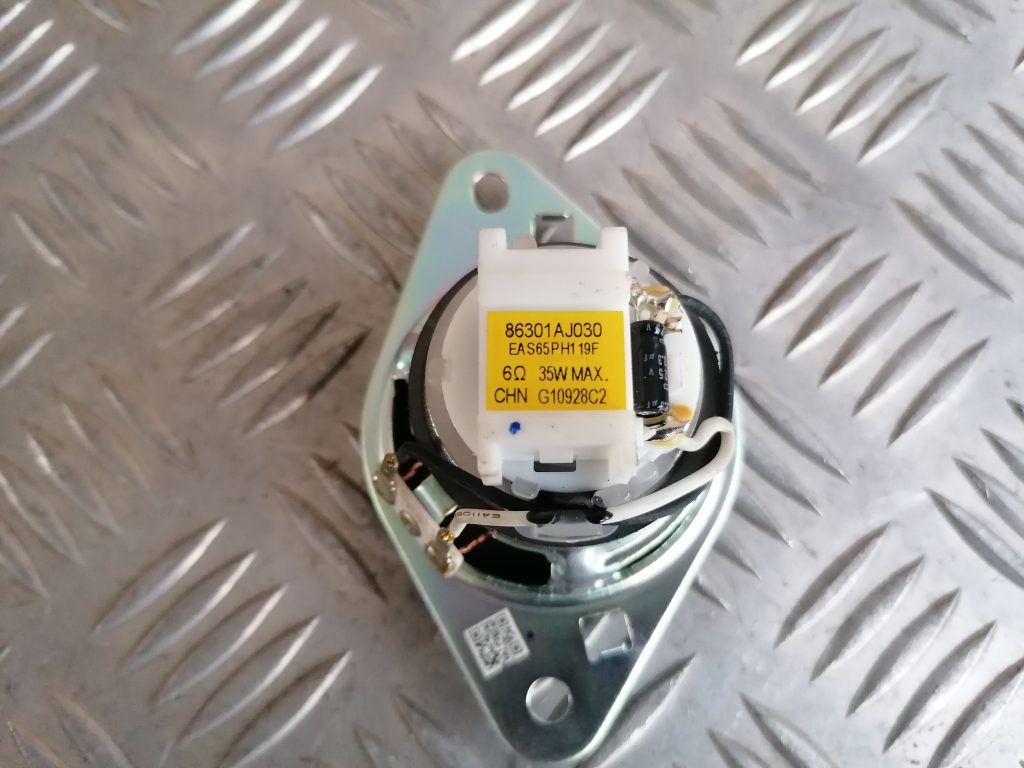 Durvju skaļrunis, augšā priekš SUBARU LEGACY 2011 4 Durvju skaļrunis, augšā priekš SUBARU LEGACY 2011