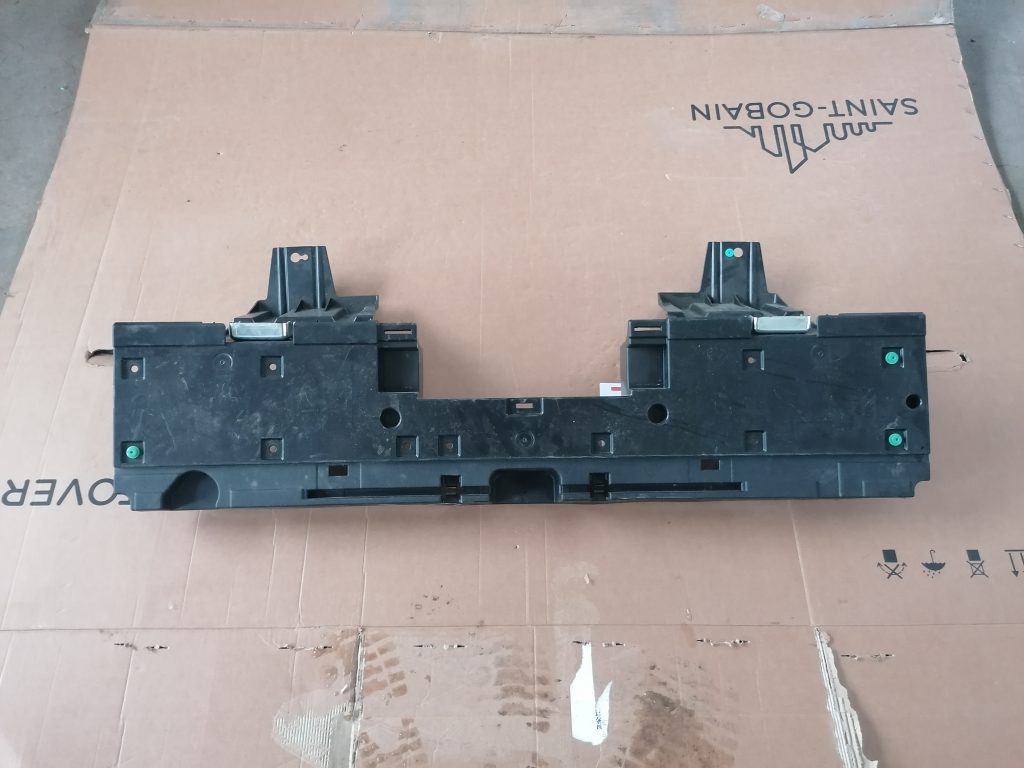 Bagāžnieka nodalījuma plastmasa priekš SUBARU LEGACY 2011 1 Bagāžnieka nodalījuma plastmasa priekš SUBARU LEGACY 2011