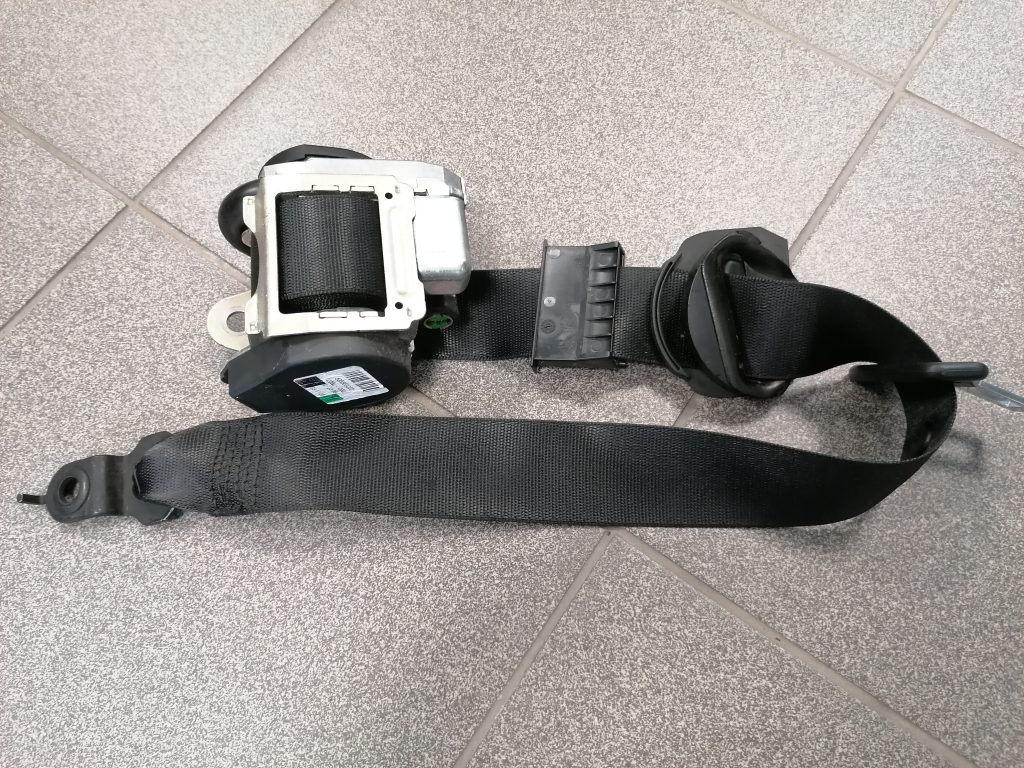 Priekšējā labā drošības josta priekš MERCEDES BENZ CLS 320 2005 1 Priekšējā labā drošības josta priekš MERCEDES BENZ CLS 320 2005