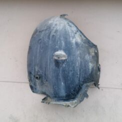 Priekšējais labais paspārns priekš MERCEDES BENZ CLS 320 2005