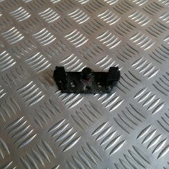 Bagažnieka vāka slēdzenes cilpa priekš BMW 1 E87 2009 WHITE