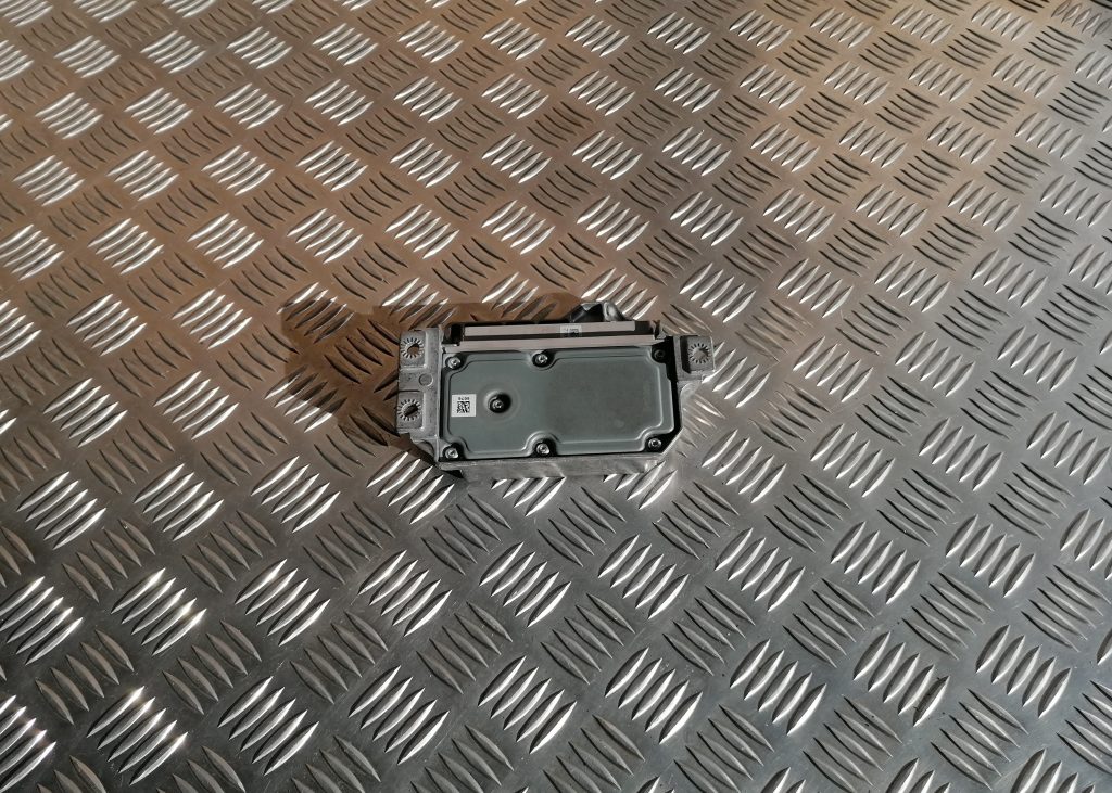 Drošības spilvena vadības bloks priekš BMW 1 E87 2009 WHITE