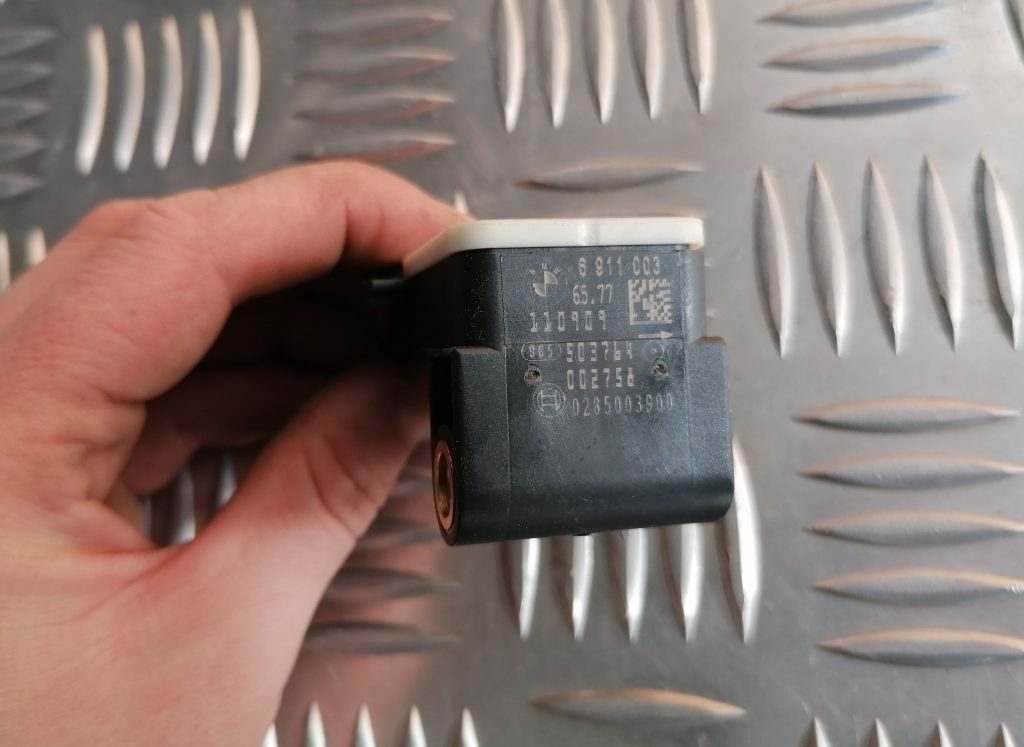 Drošības spilvena trieciensensors priekš BMW 1 E87 2009 WHITE