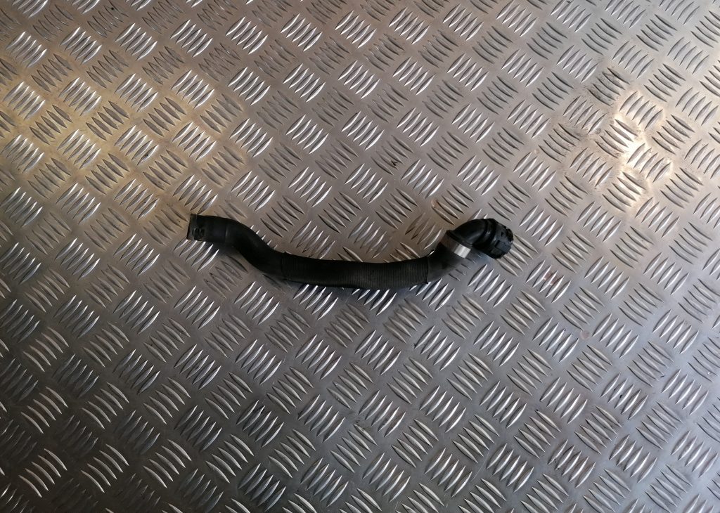 Dzesēšanas caurule priekš BMW 1 E87 2009 WHITE