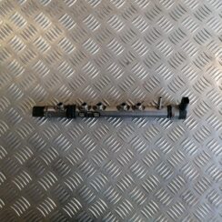 Degvielas sadales caurule priekš BMW 1 E87 2009 WHITE