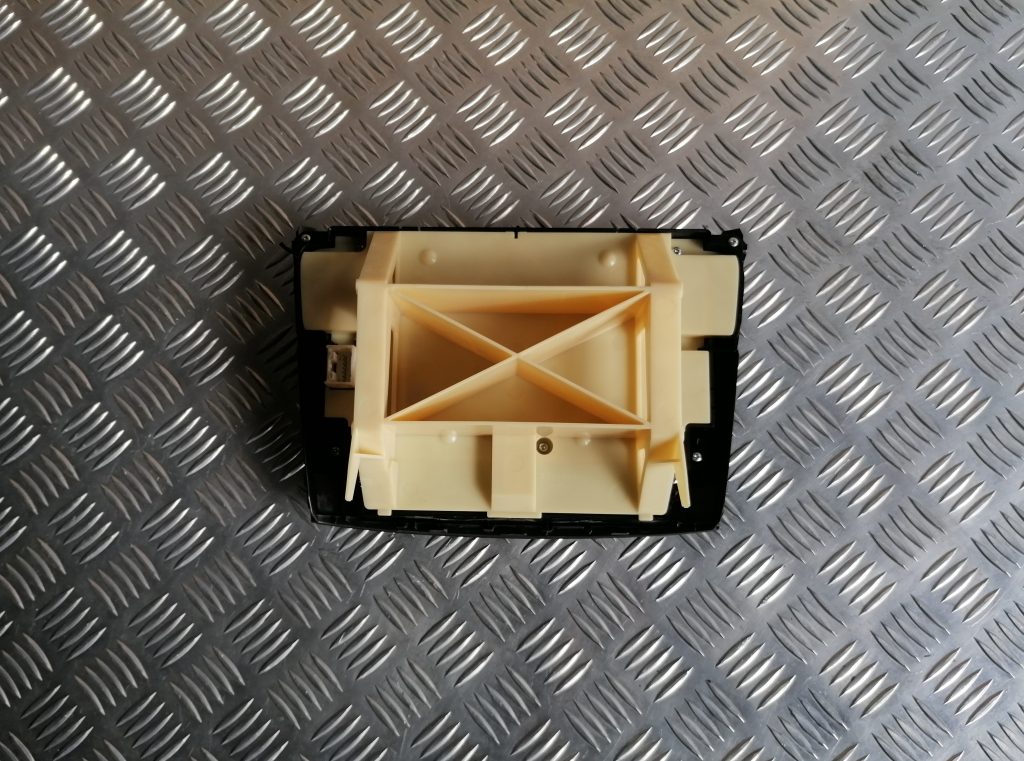 Klimata kontroles bloks priekš LEXUS IS250 2007 3 Klimata kontroles bloks priekš LEXUS IS250 2007