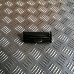 Mērinstrumentu paneļa gaisa vads, centrā priekš LEXUS IS250 2007