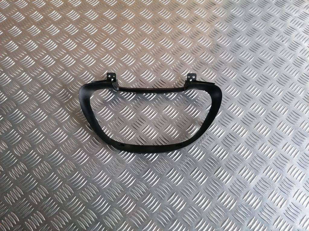 Spidometra apdare priekš LEXUS IS250 2007 1 Spidometra apdare priekš LEXUS IS250 2007