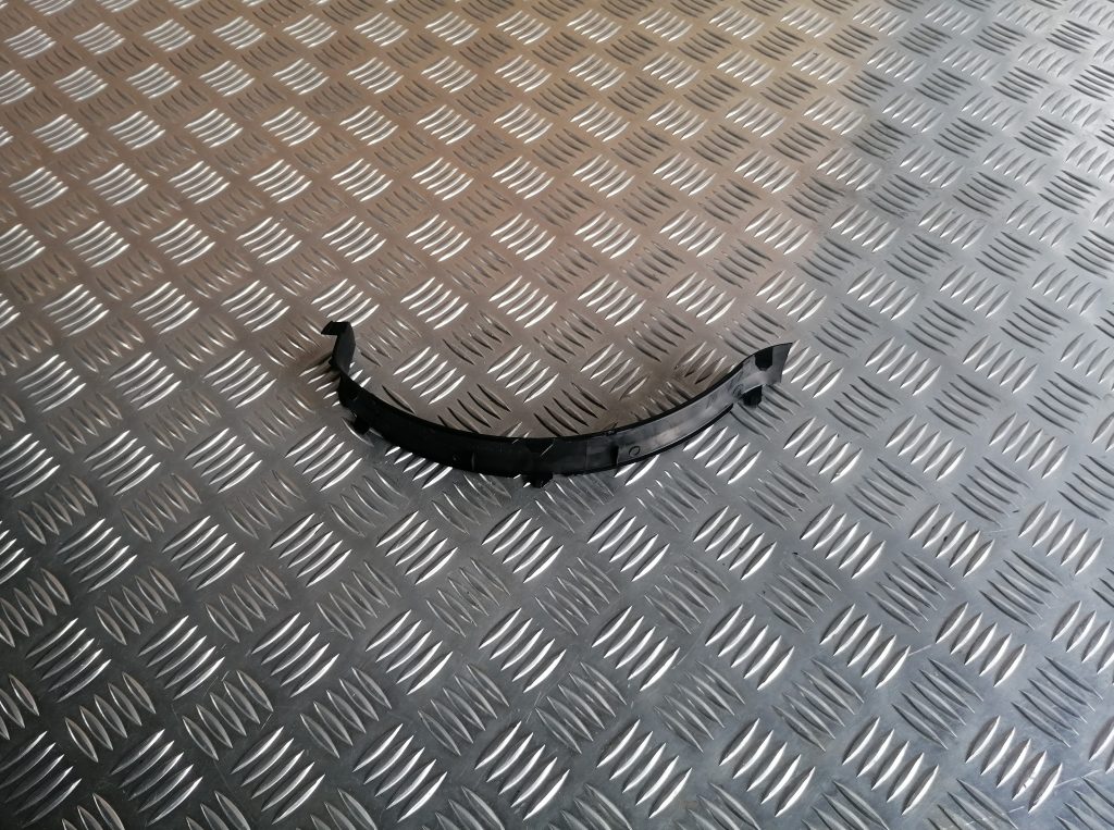 Bagāžnieka vāka apdare priekš LEXUS IS250 2007