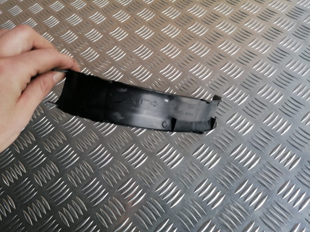 Bagāžnieka vāka apdare priekš LEXUS IS250 2007