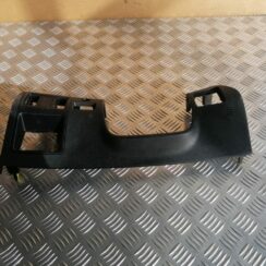 Mērinstrumentu paneļa apdare (zem stūres) priekš LEXUS IS250 2007