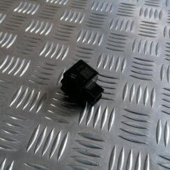 Stop signāla devējs priekš LEXUS IS250 2007