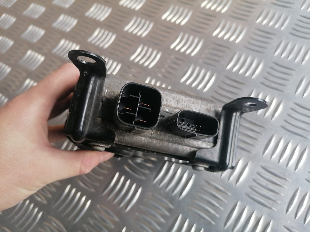 Stūres statnes vadības bloks priekš LEXUS IS250 2007 3 Stūres statnes vadības bloks priekš LEXUS IS250 2007