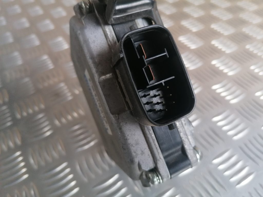 Stūres statnes vadības bloks priekš LEXUS IS250 2007 4 Stūres statnes vadības bloks priekš LEXUS IS250 2007