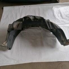 Priekšējais labais paspārns priekš NISSAN PATHFINDER 2006