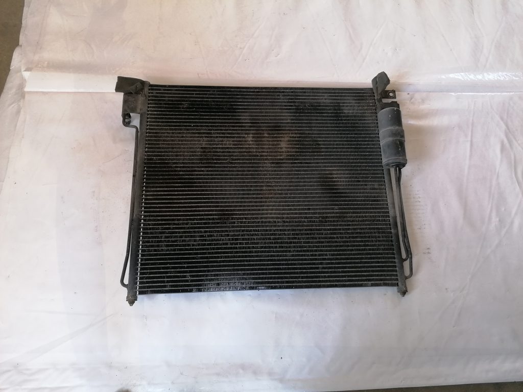 Gaisa kondicioniera radiators priekš NISSAN PATHFINDER 2006