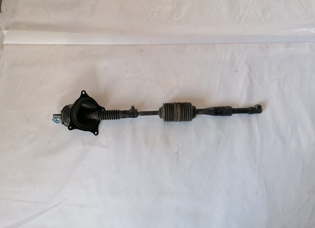 Stūres statnes kardāns priekš NISSAN PATHFINDER 2006 1 Stūres statnes kardāns priekš NISSAN PATHFINDER 2006