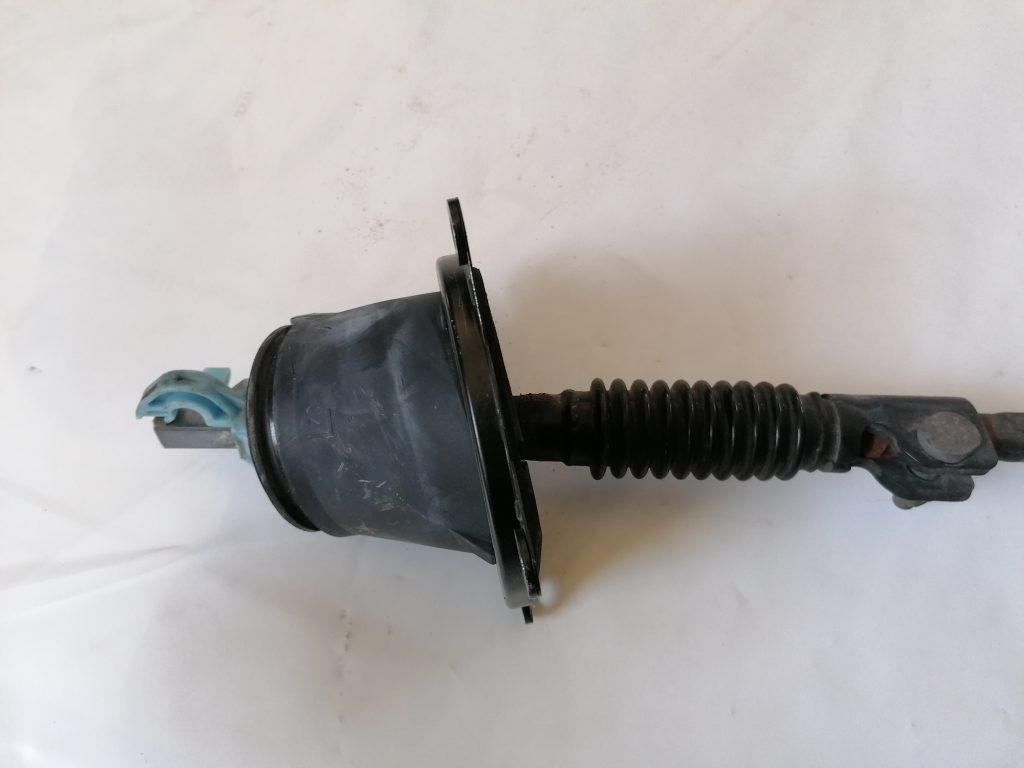 Stūres statnes kardāns priekš NISSAN PATHFINDER 2006 3 Stūres statnes kardāns priekš NISSAN PATHFINDER 2006