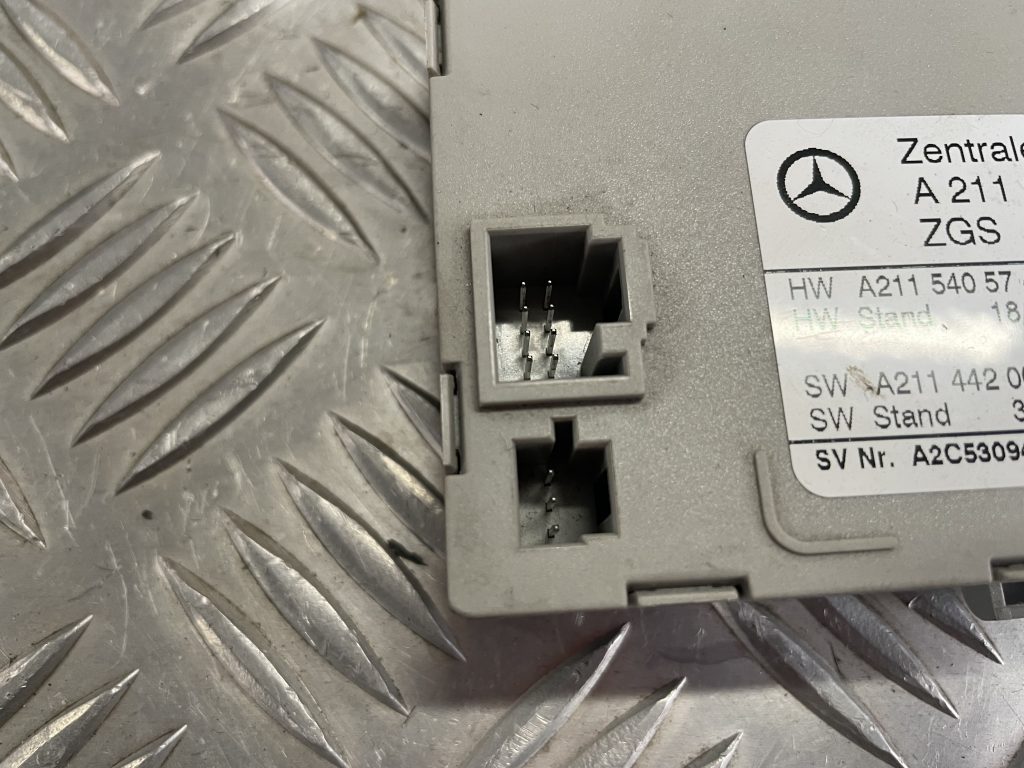 GATEWAY vadības bloks priekš MERCEDES BENZ CLS 320 2005