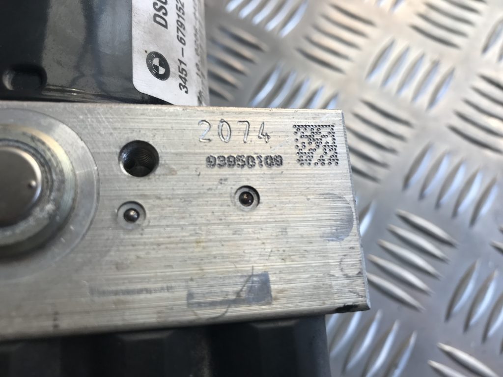 ABS bloks priekš BMW 1 E87 2009 WHITE 7 ABS bloks priekš BMW 1 E87 2009 WHITE