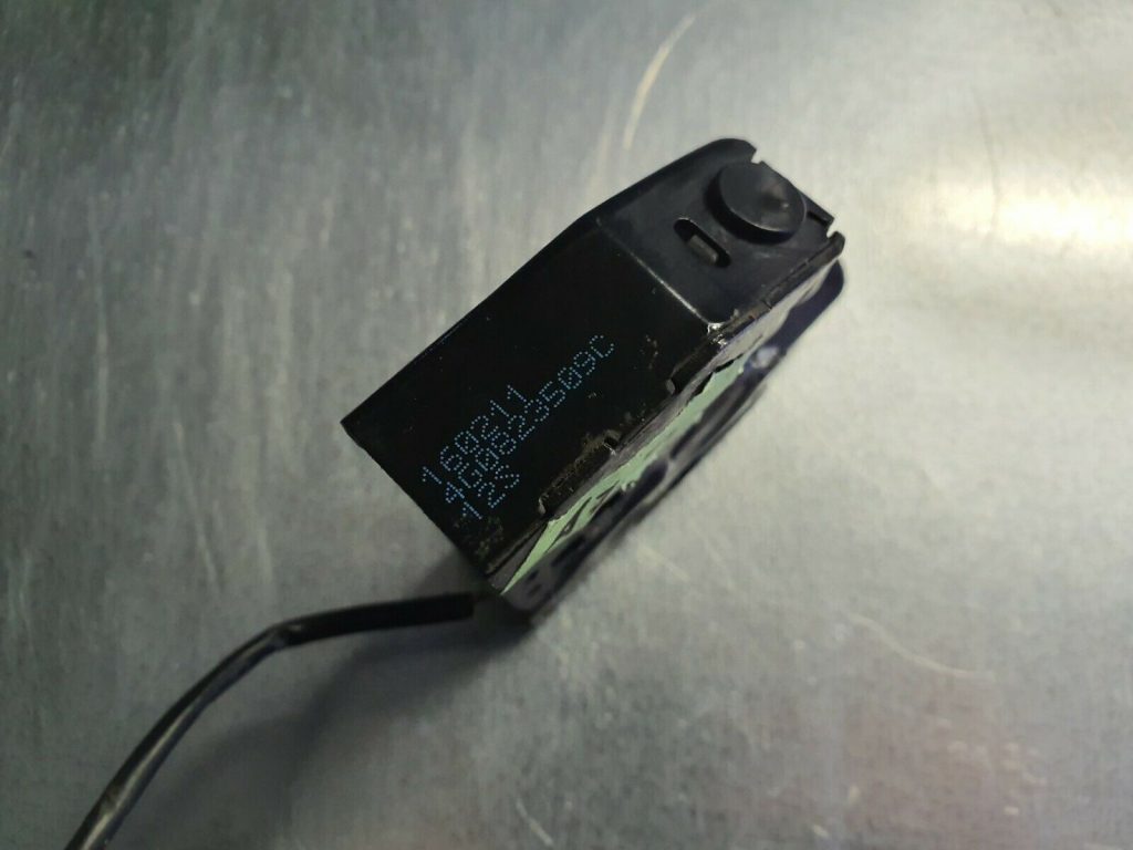 Pārsega slēdzene priekš AUDI A7 2011 SPORTBACK 2 Pārsega slēdzene priekš AUDI A7 2011 SPORTBACK