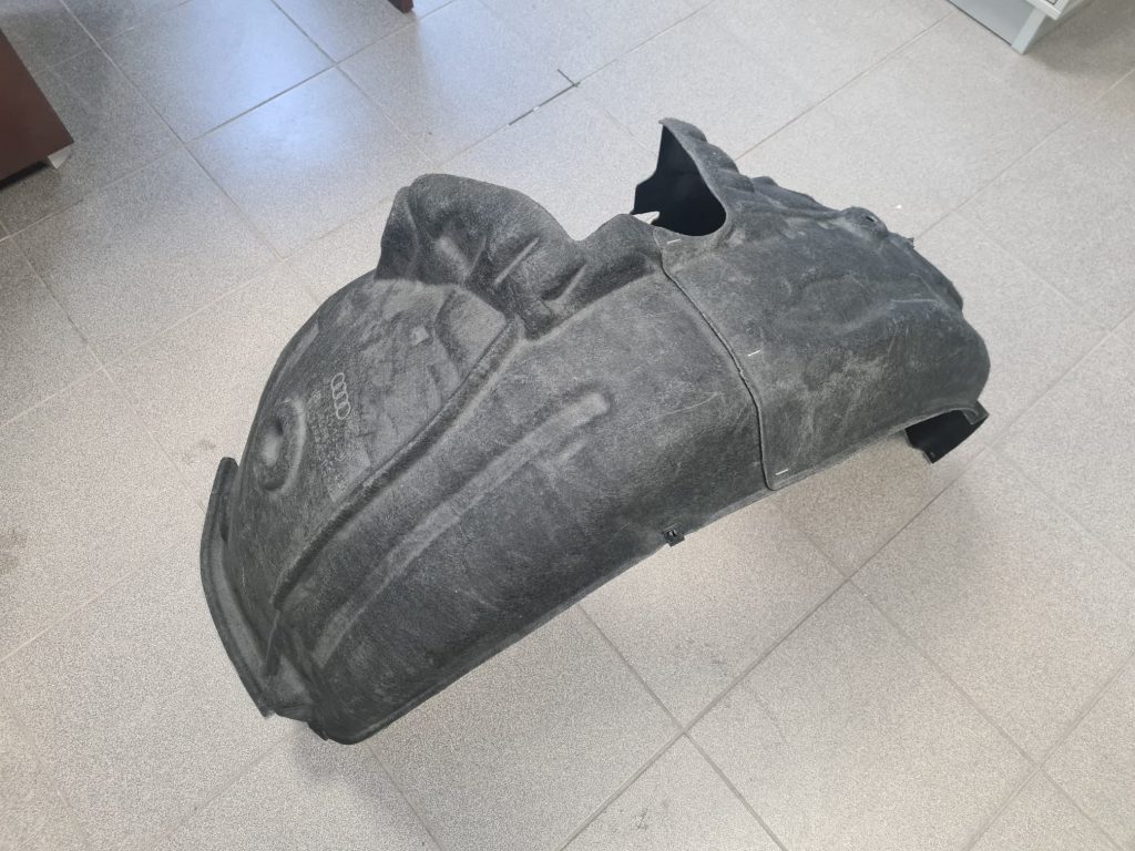 Priekšējais labais paspārns priekš Audi A6 2011-2018 4G0821134D 2 Priekšējais labais paspārns priekš Audi A6 2011-2018 4G0821134D