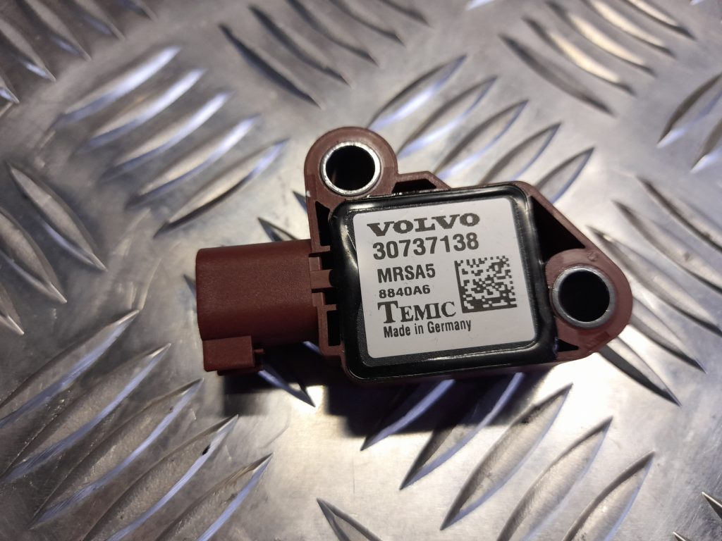 Drošības spilvena trieciensensors priekš VOLVO S40 2007 2 Drošības spilvena trieciensensors priekš VOLVO S40 2007